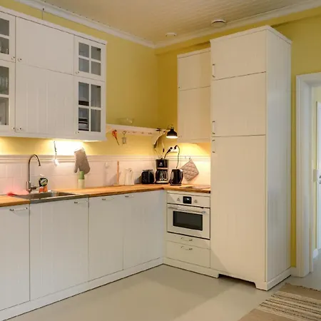 Atmospheric Two-room In The Center Of * Hangö
